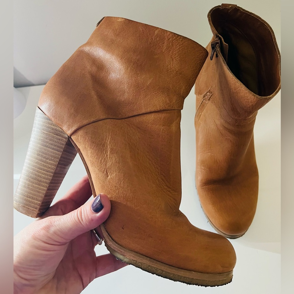 COCLICO Ankle Boots - cognac